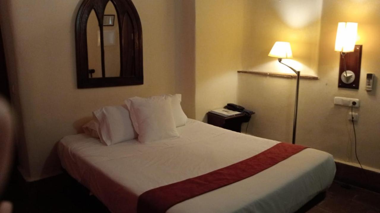 Casa Palacio Pilar Del Toro Granada Zimmer foto